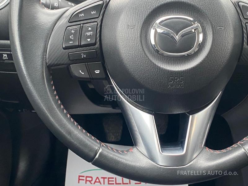 Mazda 3 ODLlCNA,SERVlSI