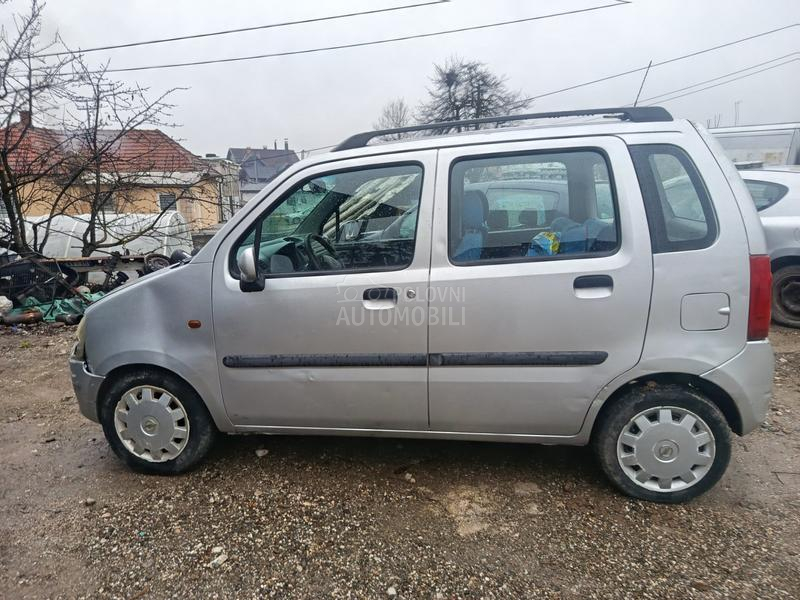 Opel Agila 