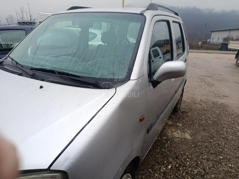 Opel Agila 