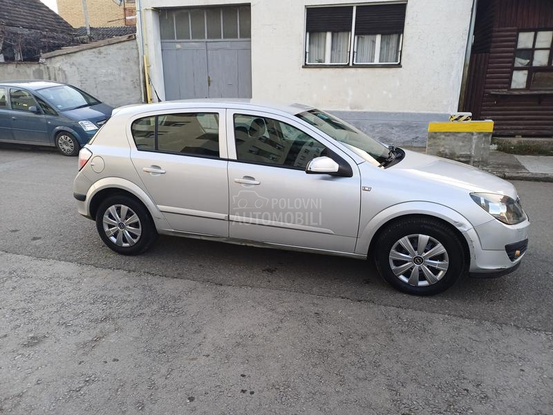 Opel Astra H 1.7CDTI/TOOP/