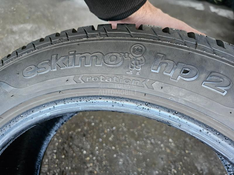 Sava 215/55 R17 Zimska