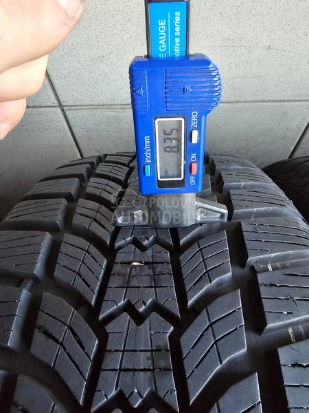 Sava 215/55 R17 Zimska