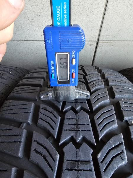 Sava 215/55 R17 Zimska