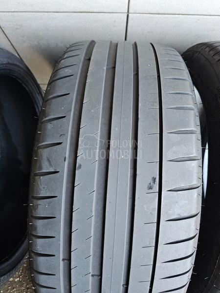 Michelin 245/40 R19 Letnja