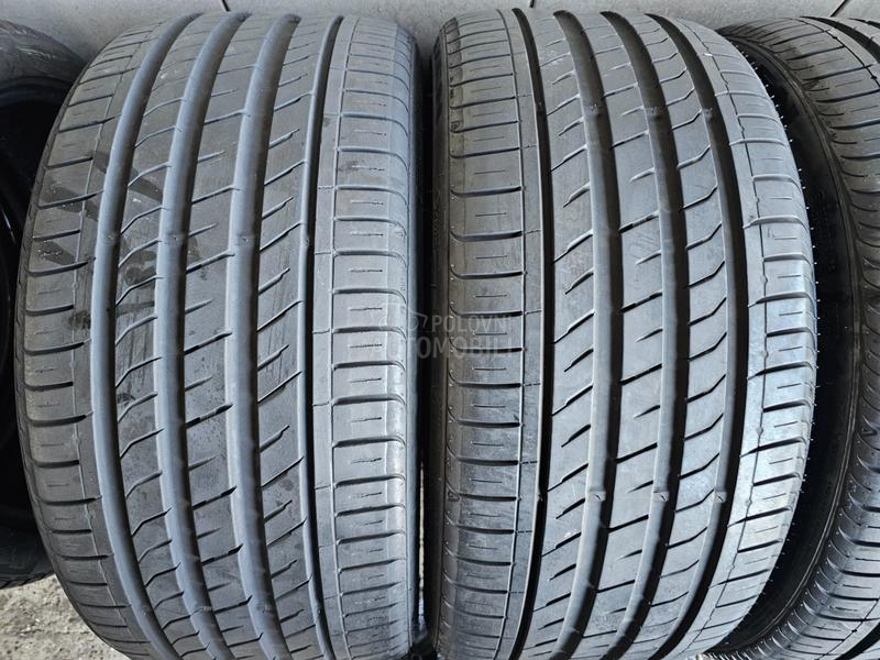 Nexen 245/30 R20 Letnja