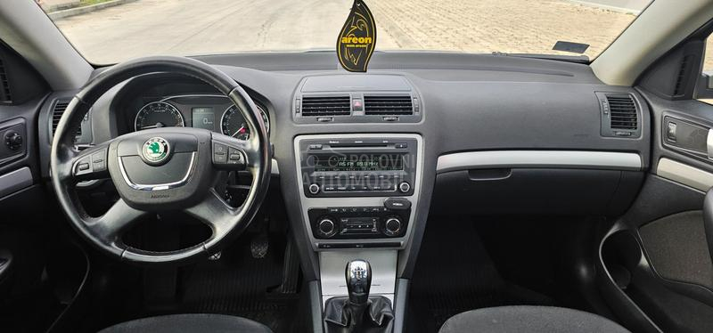 Škoda Octavia 1.6 TDI ELEGANCE