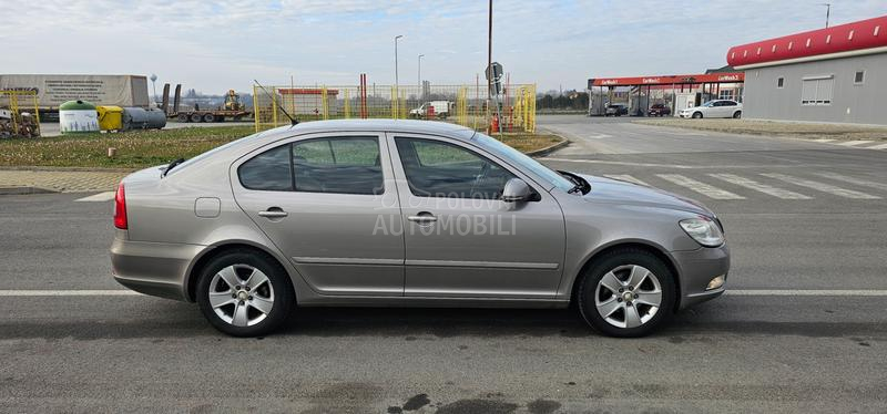 Škoda Octavia 1.6 TDI ELEGANCE
