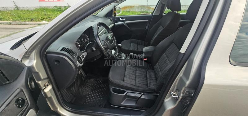 Škoda Octavia 1.6 TDI ELEGANCE