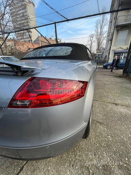 Audi TT 