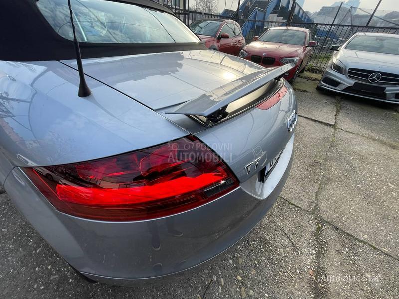 Audi TT 