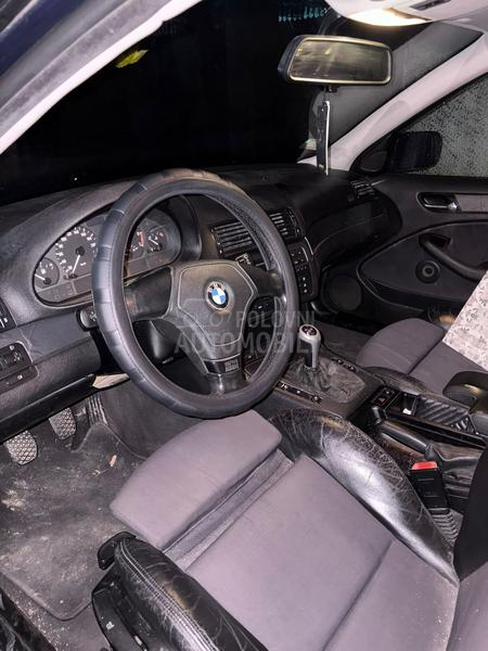 BMW 318 e46