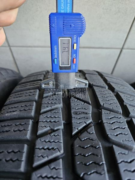 Continental 205/50 R17 Zimska