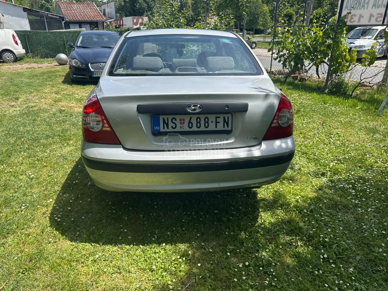 Hyundai Elantra 1.6 DR