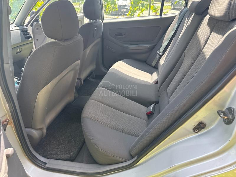Hyundai Elantra 1.6 DR