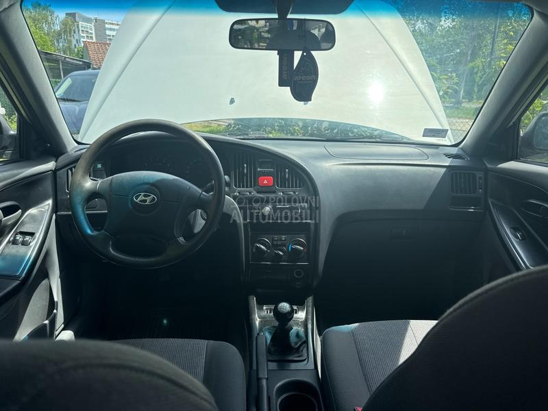 Hyundai Elantra 1.6 DR