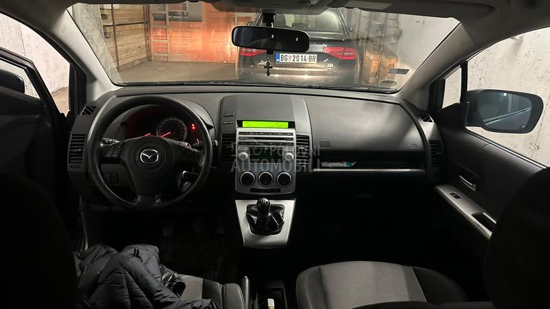 Mazda 5 