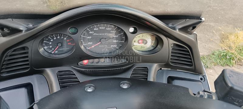 Honda fjs 600 silver wing ABS