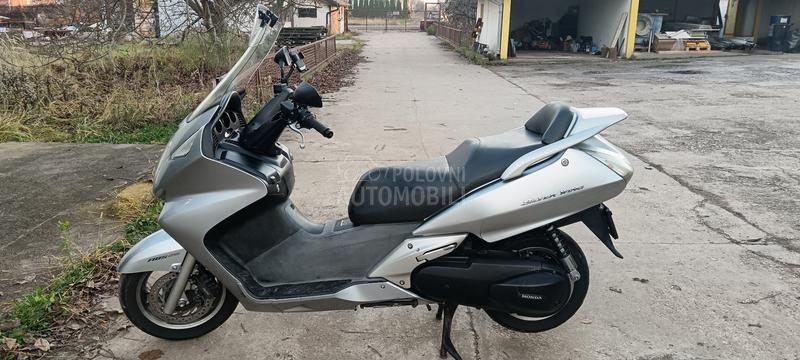 Honda fjs 600 silver wing ABS