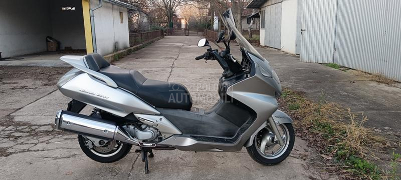 Honda fjs 600 silver wing ABS