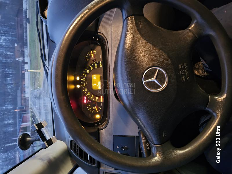 Mercedes Benz Vito CDI