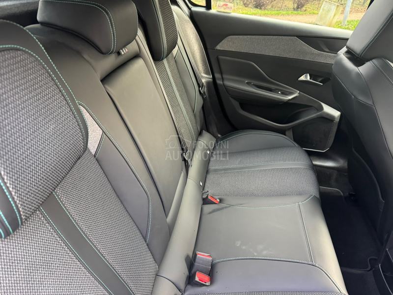 Peugeot 308 LED/NAV/KAM