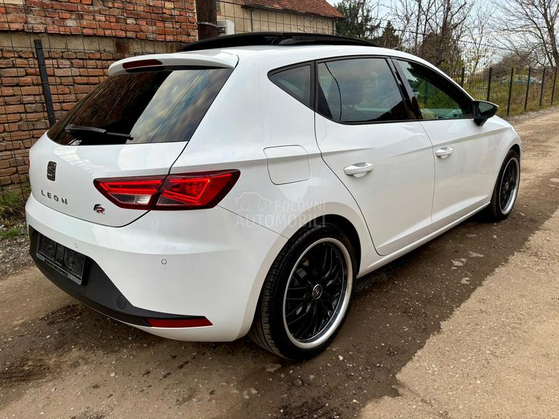 Seat Leon 1.8T DSG/ Pano/ FR