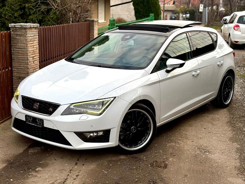 Seat Leon 1.8T DSG/ Pano/ FR