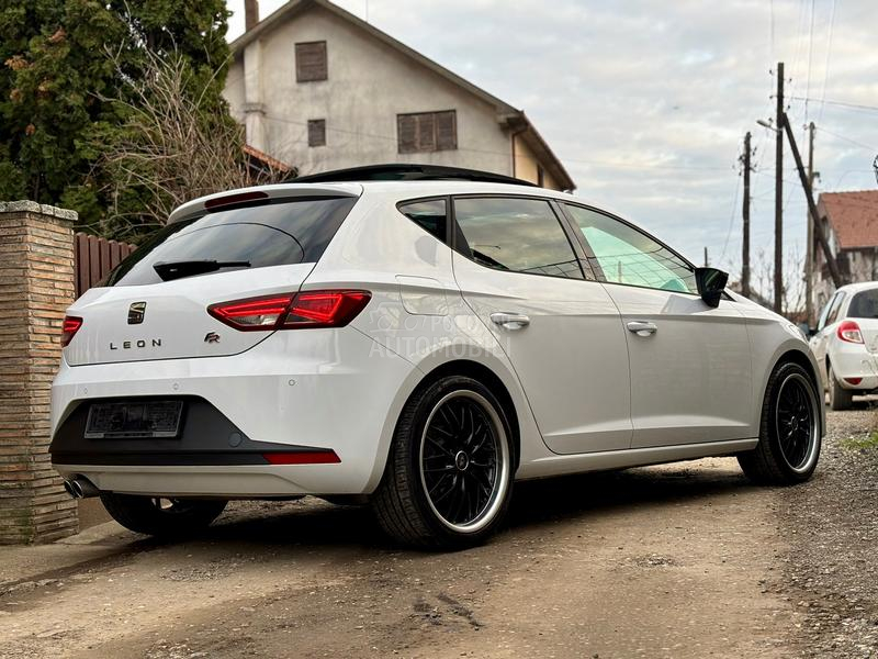 Seat Leon 1.8T DSG/ Pano/ FR