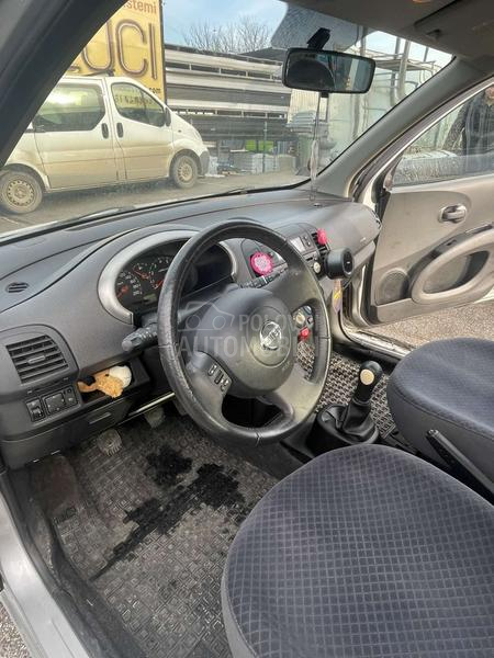 Nissan Micra 