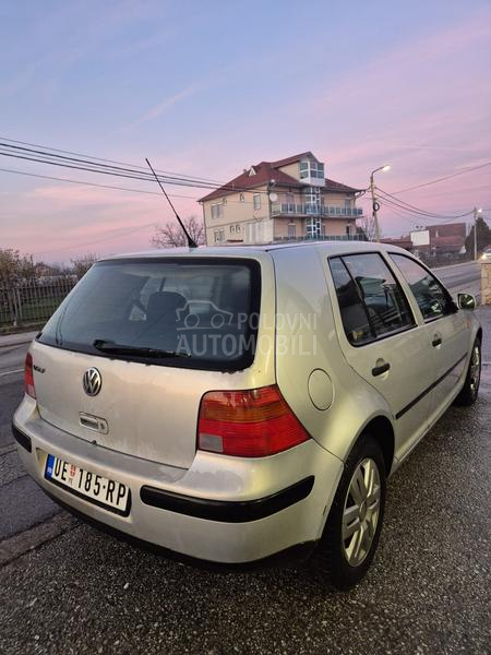 Volkswagen Golf 4 