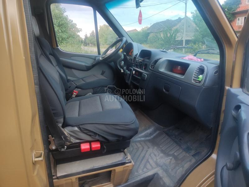 Mercedes Benz Sprinter 