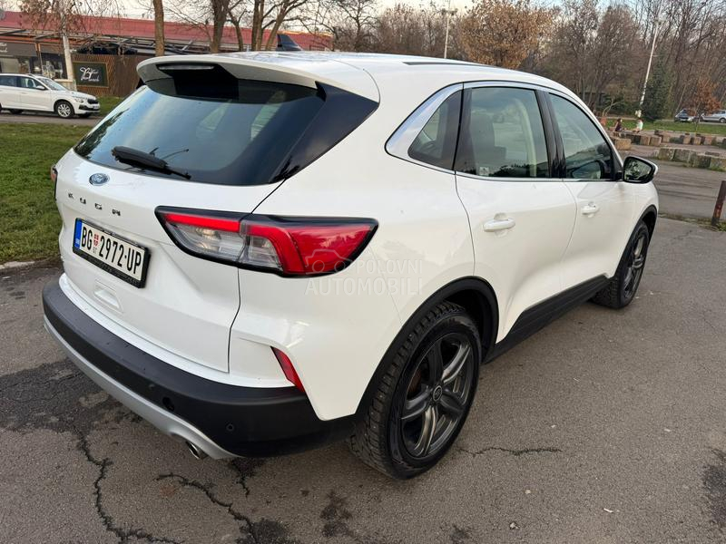 Ford Kuga TITAN/4x4/AUT