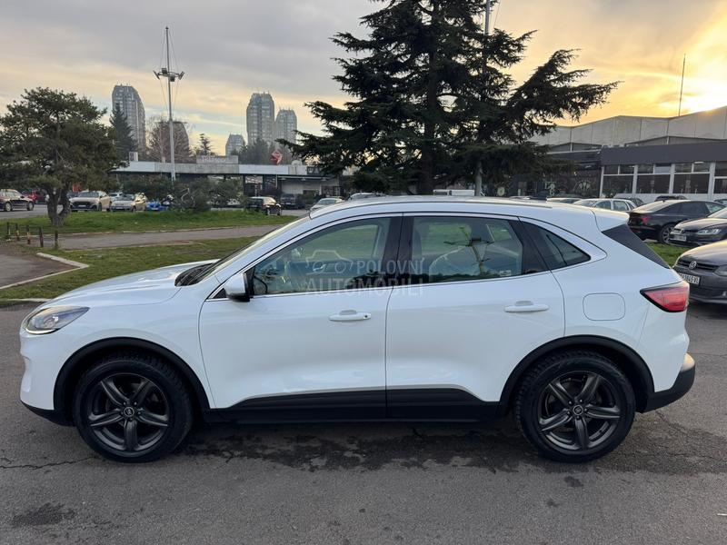 Ford Kuga TITAN/4x4/AUT