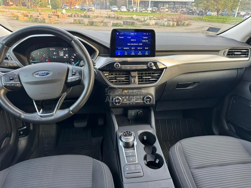 Ford Kuga TITAN/4x4/AUT