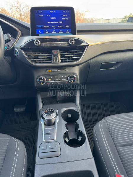 Ford Kuga TITAN/4x4/AUT