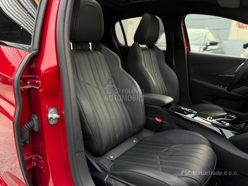 Peugeot 208 GT/Pano/MasažaSed