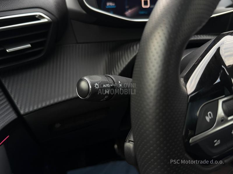 Peugeot 208 GT/Pano/MasažaSed