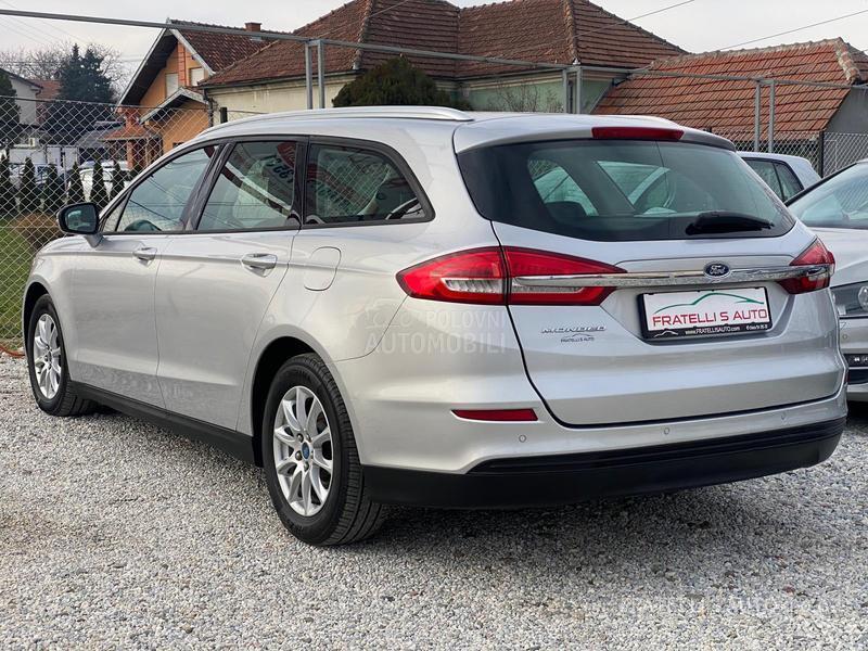 Ford Mondeo KREDlTl,RATA 189e