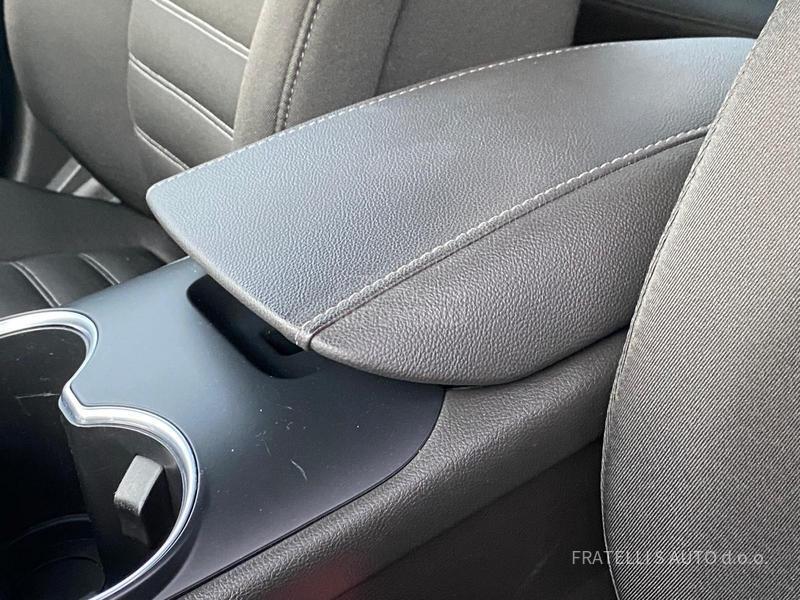 Ford Mondeo KREDlTl,RATA 189e