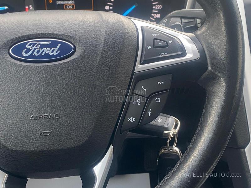 Ford Mondeo KREDlTl,RATA 189e