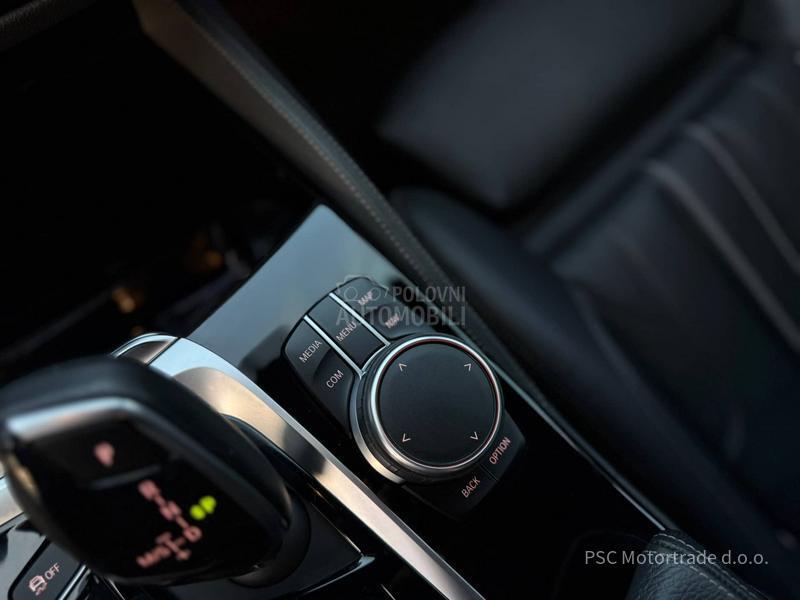 BMW 520 xD/M-Sport/Head-Up