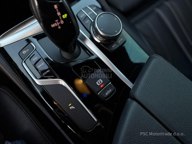 BMW 520 xD/M-Sport/Head-Up