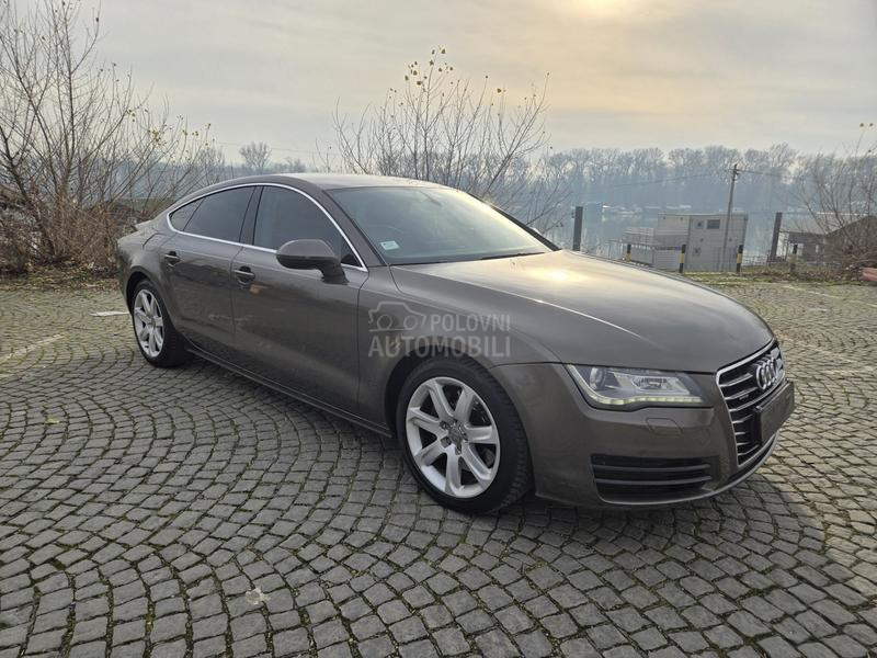 Audi A7 quattro