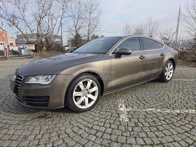 Audi A7 quattro
