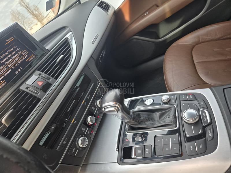Audi A7 quattro
