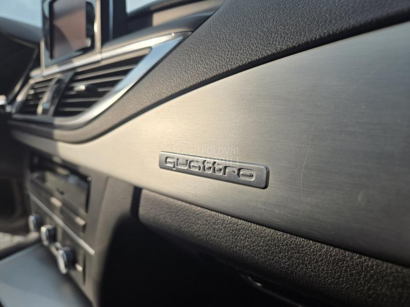 Audi A7 quattro