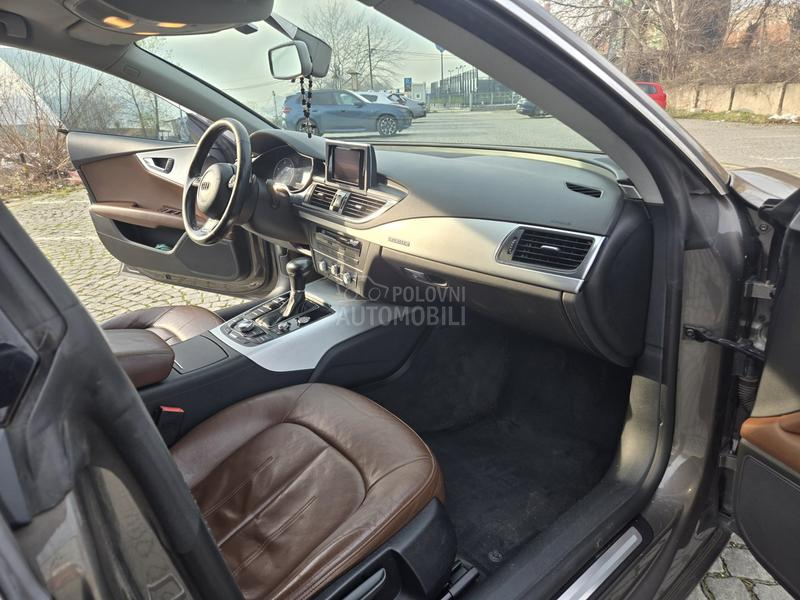 Audi A7 quattro