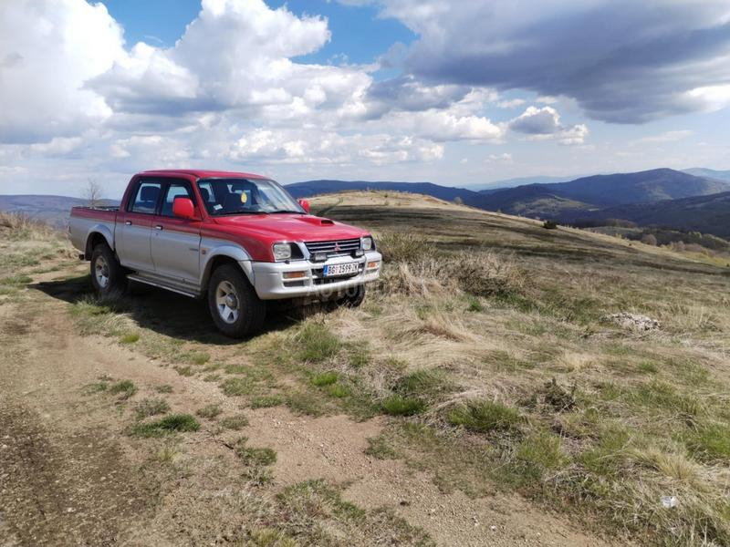 Mitsubishi L200 