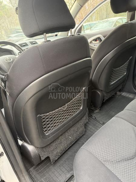 Toyota RAV 4 2.0 Valvematic