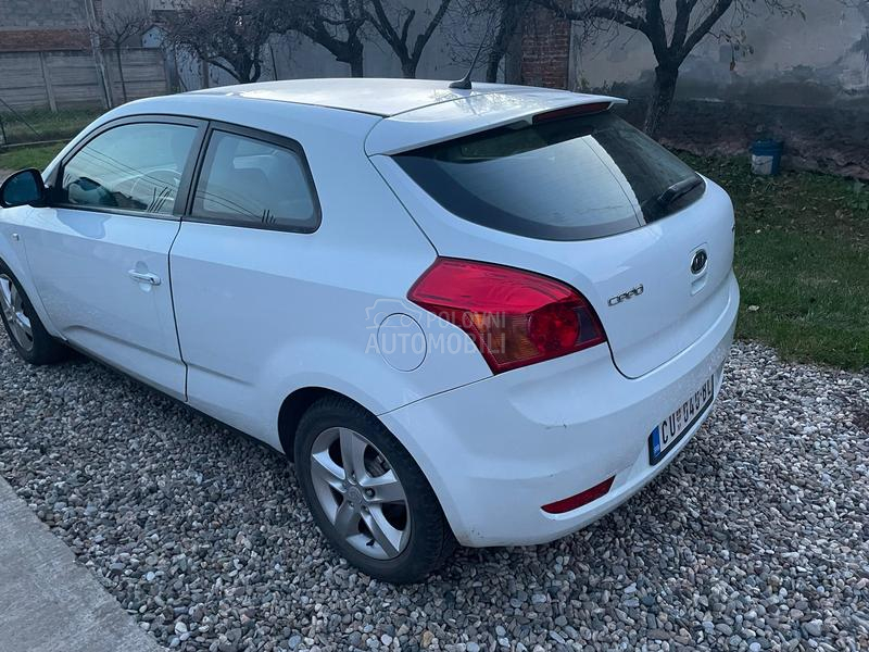 Kia cee`d 